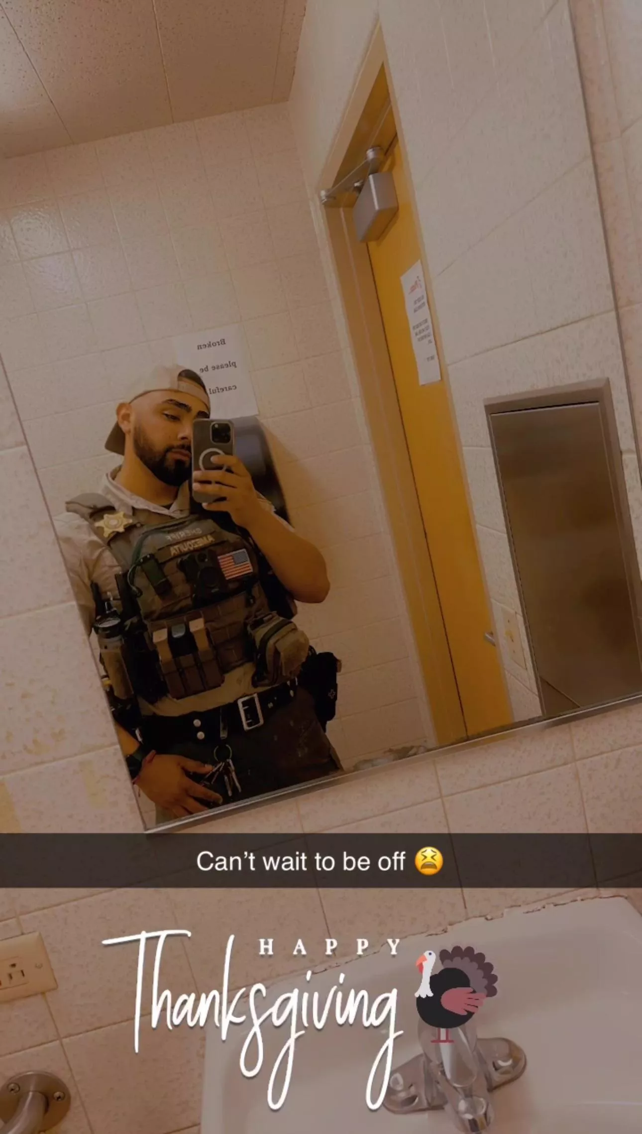 25M Any bunnies wanna FaceTime while I shower? 👀 25 m4f