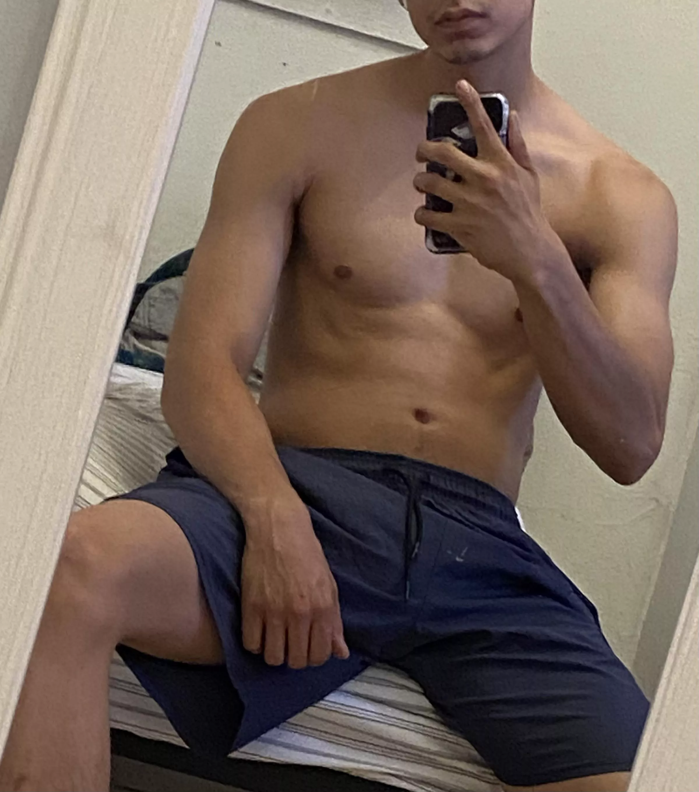 25(m4f) Tall and hung