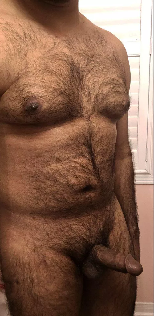 27 [M] Do you like Hairy Guys?