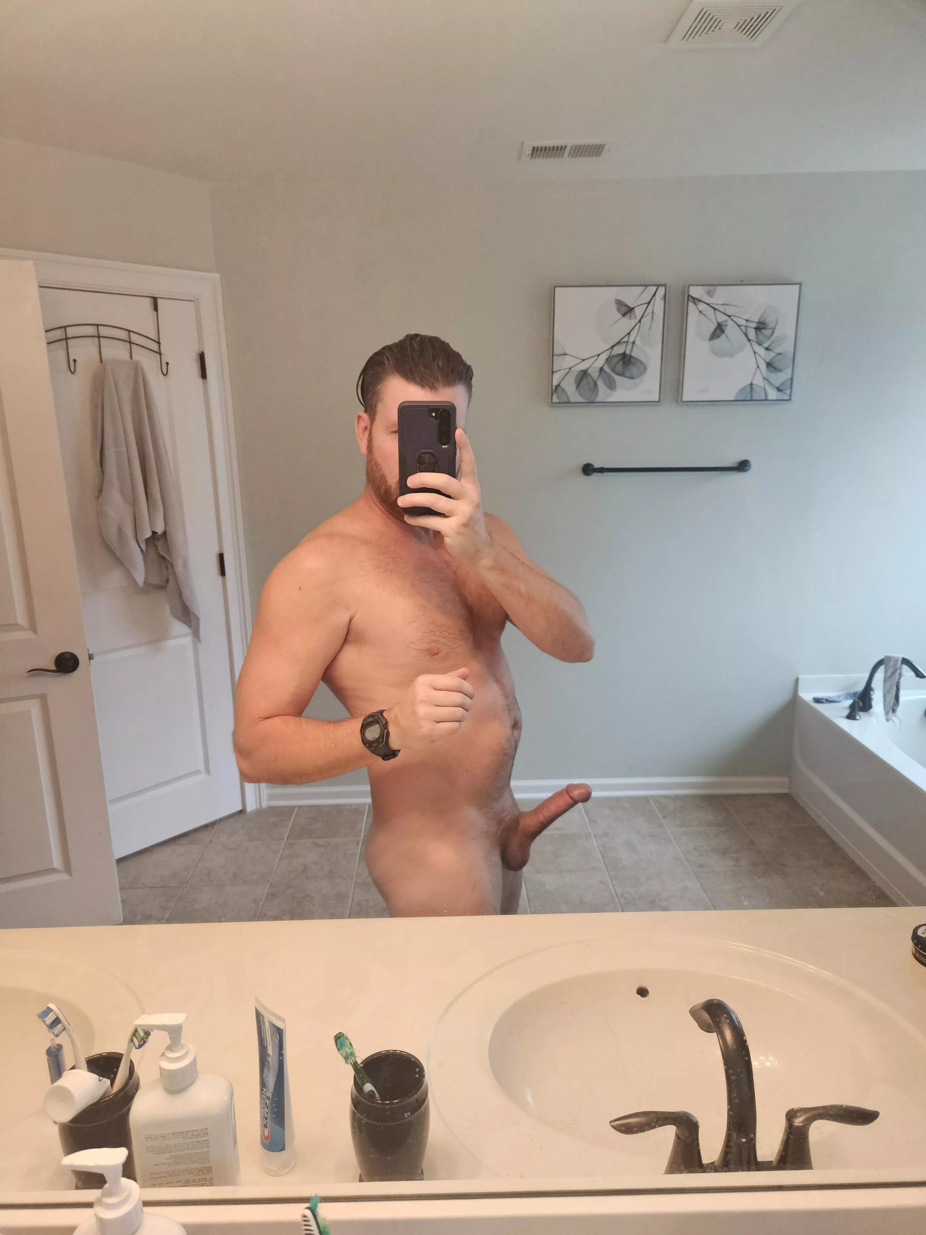 [38] Anyone in need of a little extra stuffing this Turkey Day? I'm in the giving mood😏