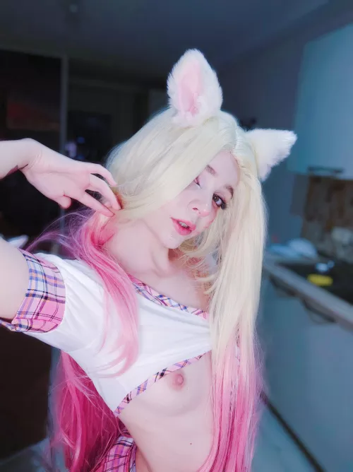 Ahri from LoL by LoliDream