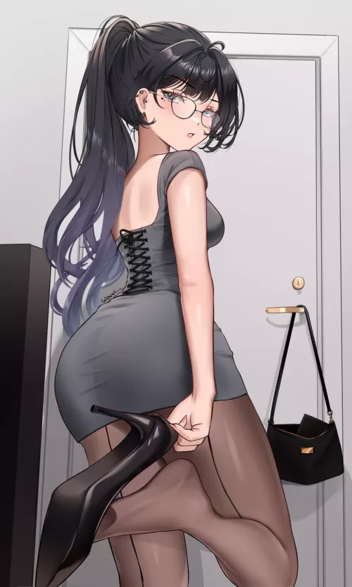 Beautiful Megane Office Lady Getting Ready (by wonni) [Original]