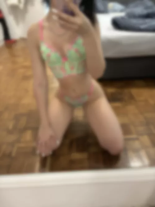 Cancel your thanksgiving plans, and come serve me 😈