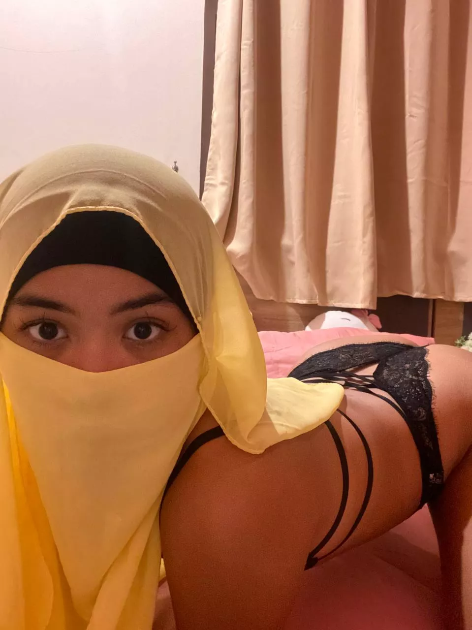 Do you like this cheating position daddy?