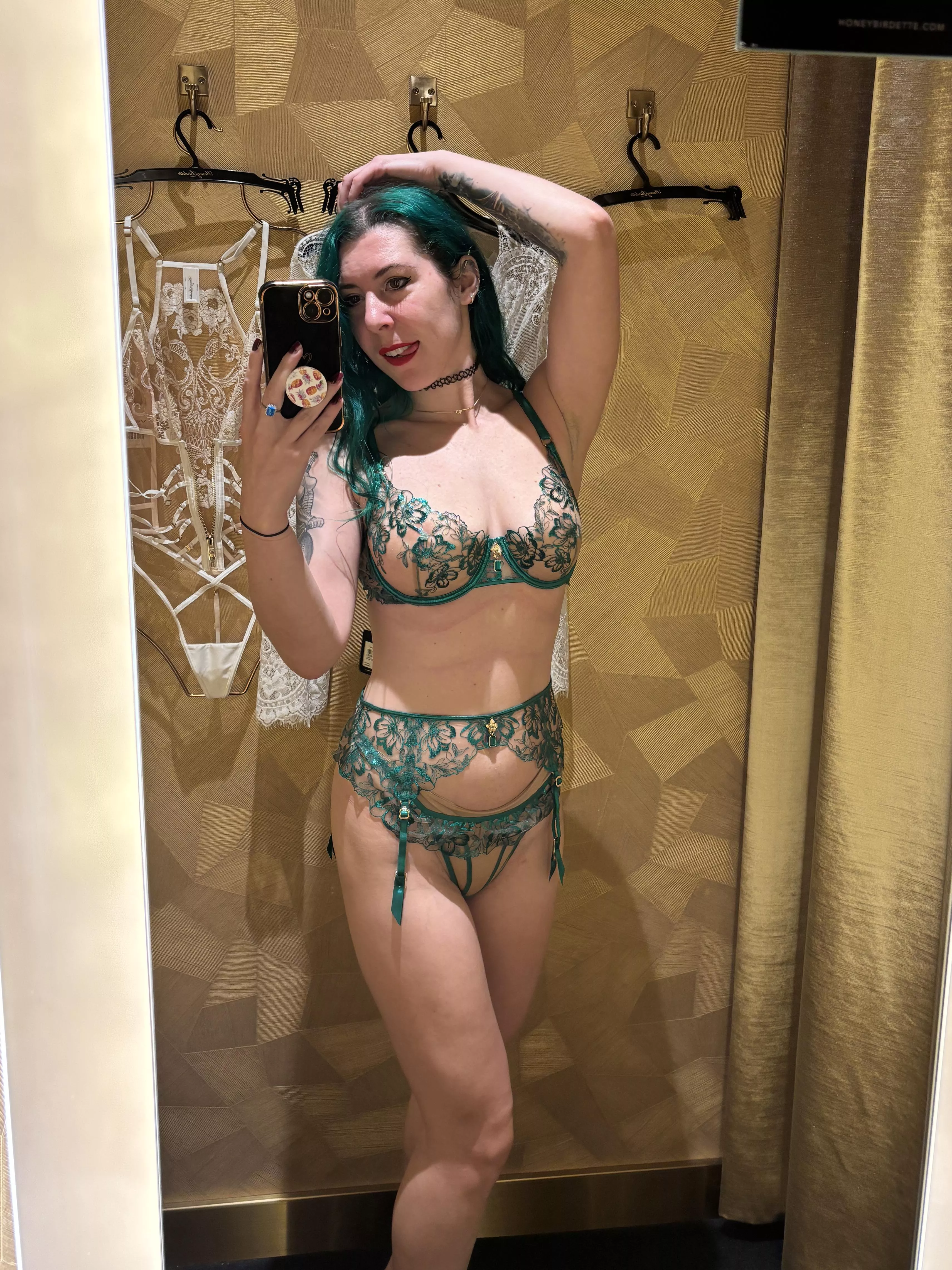 Early Black Friday shopping session