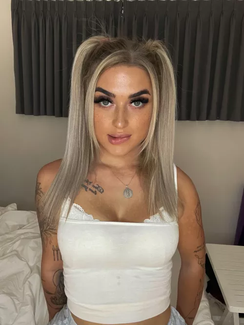 enjoy my tattooed body