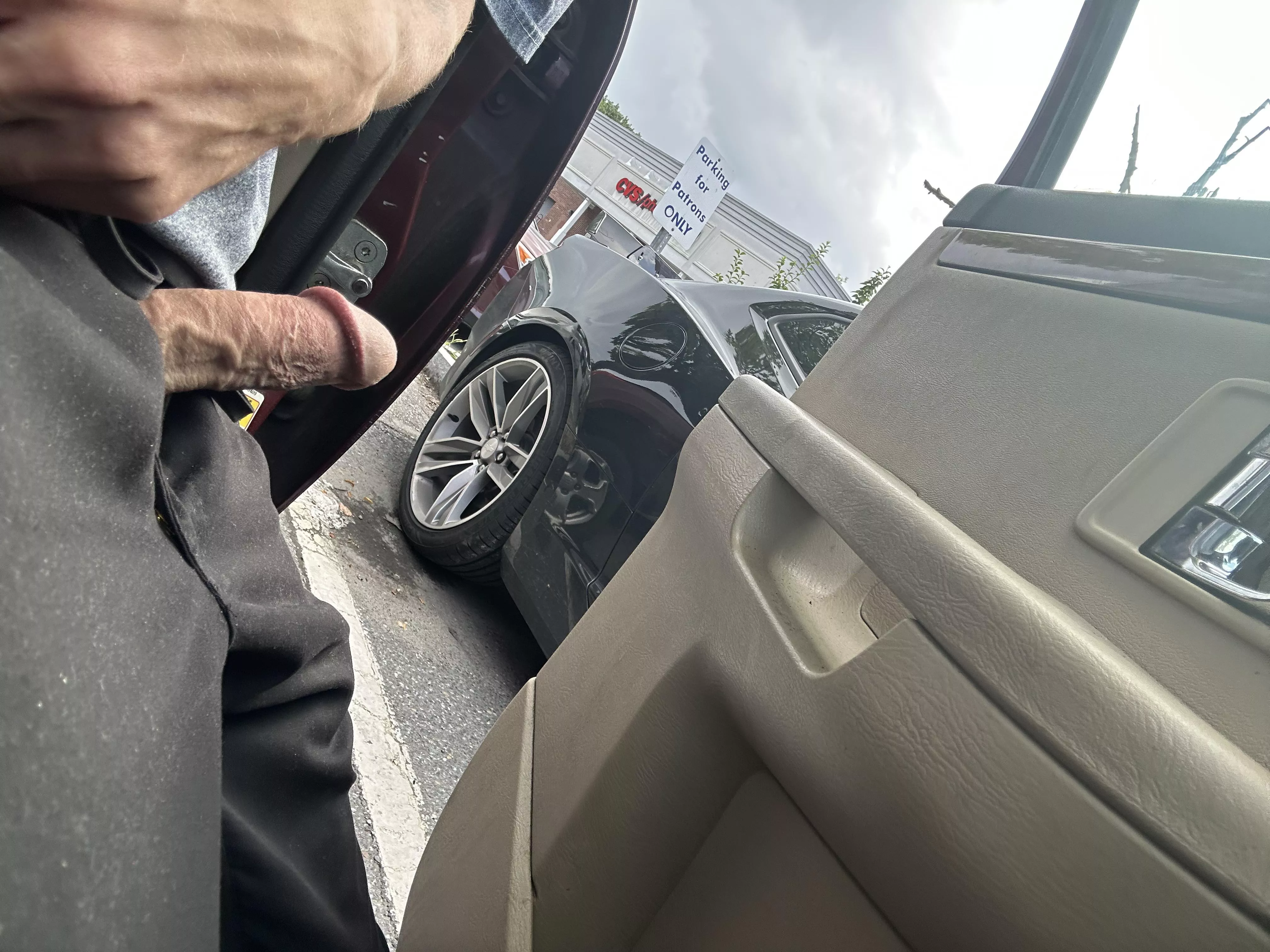 Flashing cock outside cvs