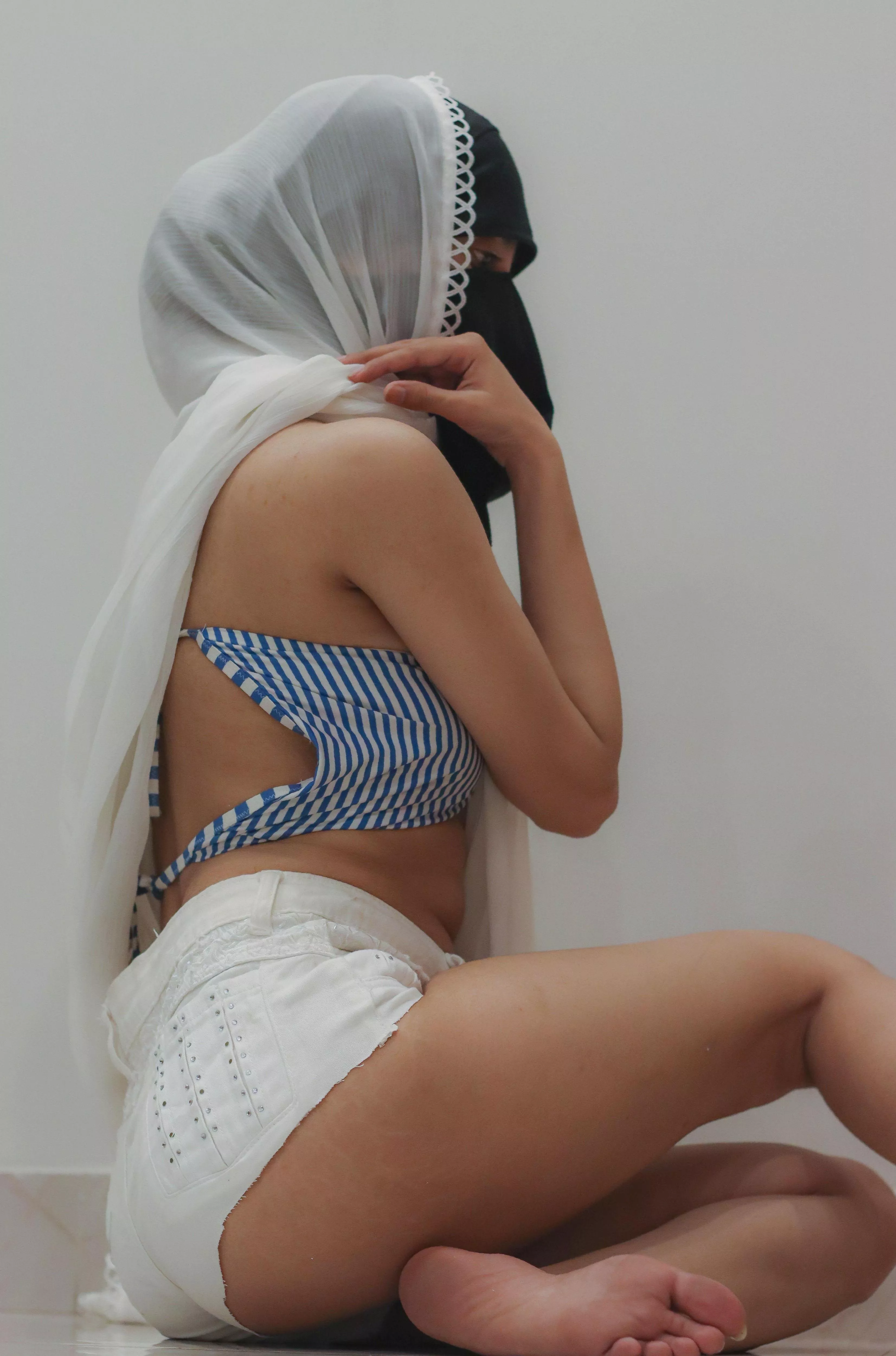 guys think my hijab makes me innocent but trust me i have a dirty mind