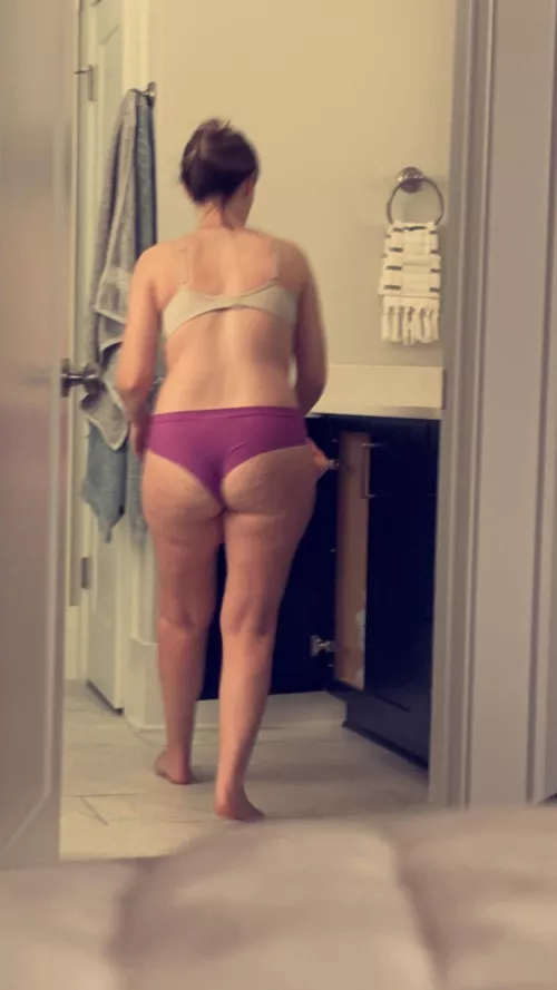 Her 38 year old married ass 