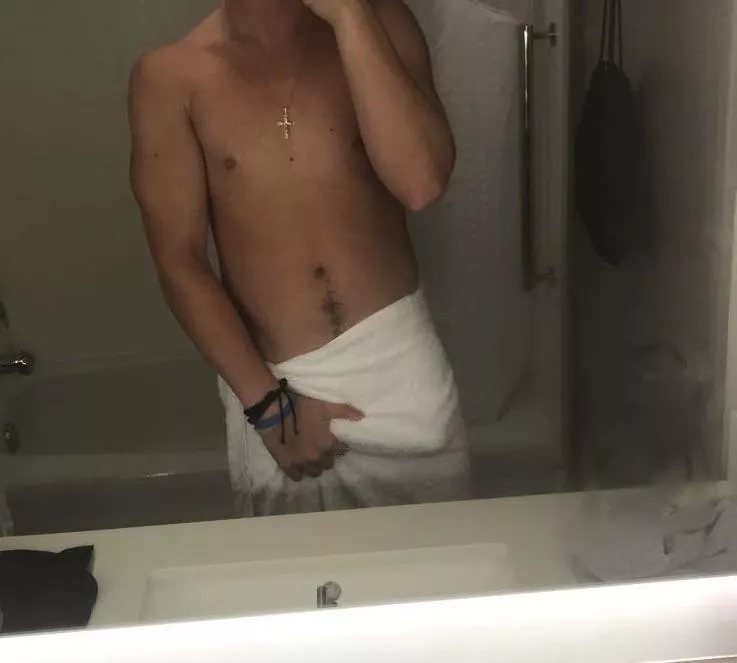 Hotel mirrors are the best 