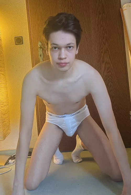 I feel like I still look like a boy at (27) years old. DM to talk about it. 