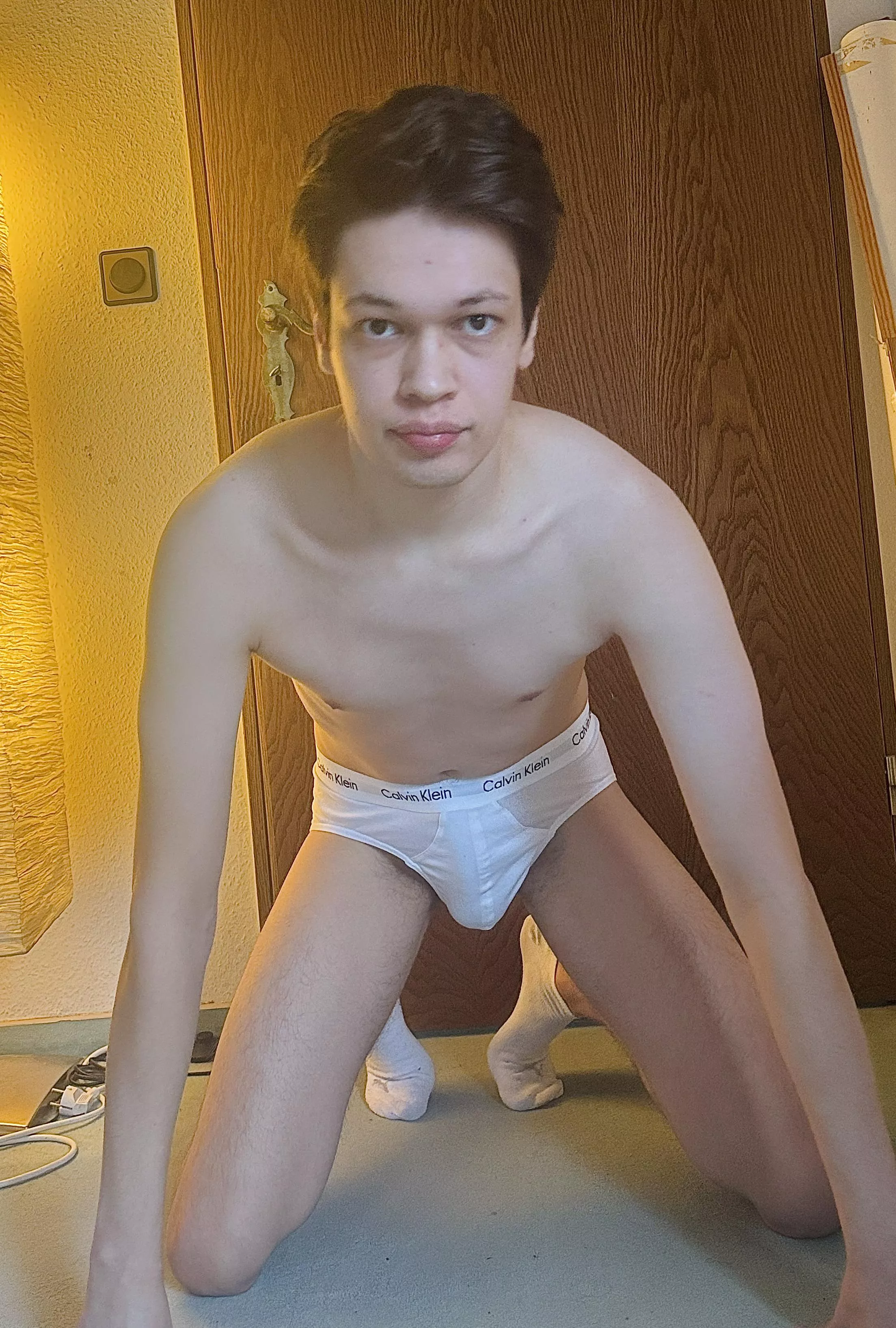 I feel like I still look like a boy at (27) years old. DM to talk about it. 