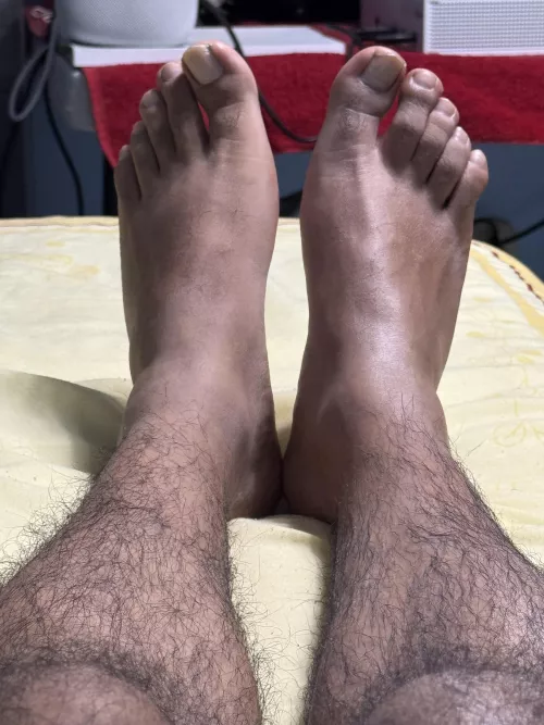 I love my hairy legs… 