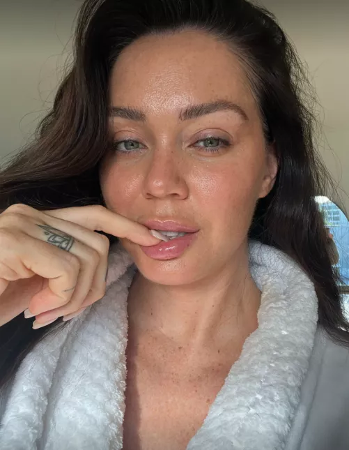 im in desperate need of something, try to guess what that might be :p