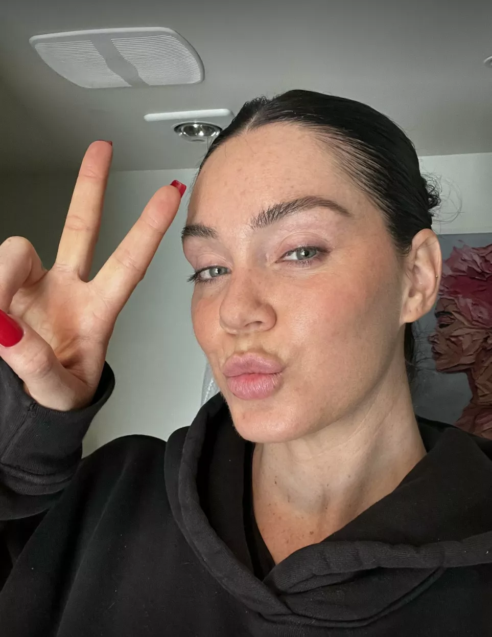 I'm new to reddit and i just found out there is a whole subreddit named after me, so hi everyoneeee  :3