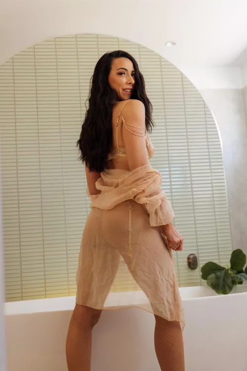 I'm ready for you to cum in all my holes