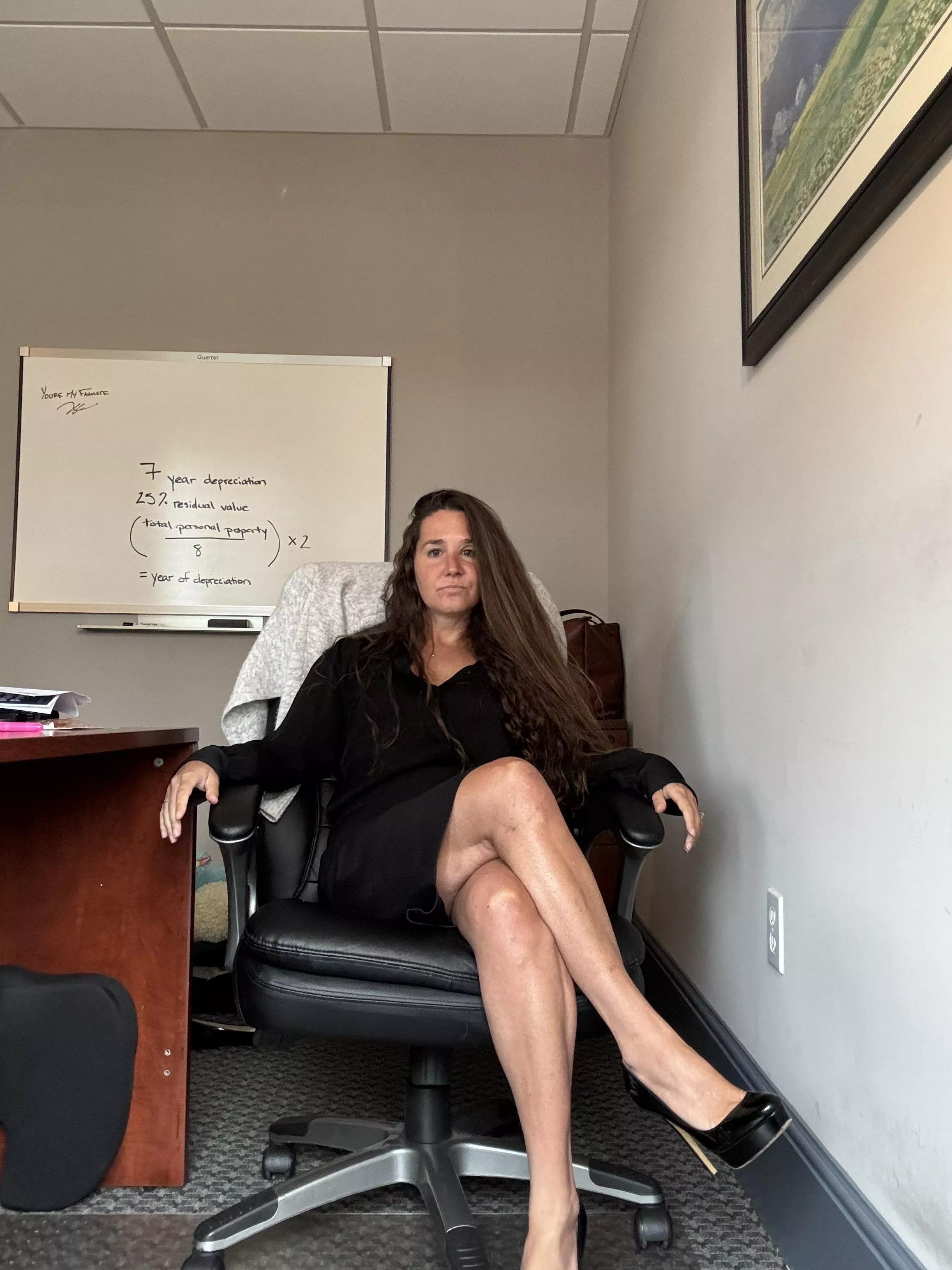 I'm the favorite secretary of my boss, i think you know why