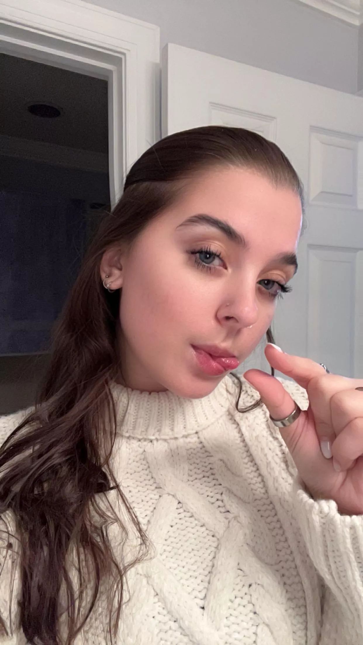 im the only thing you betas should be thankful for this thanksgiving 💋