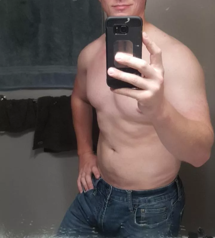 [M] 33M - Dad bod or fit?