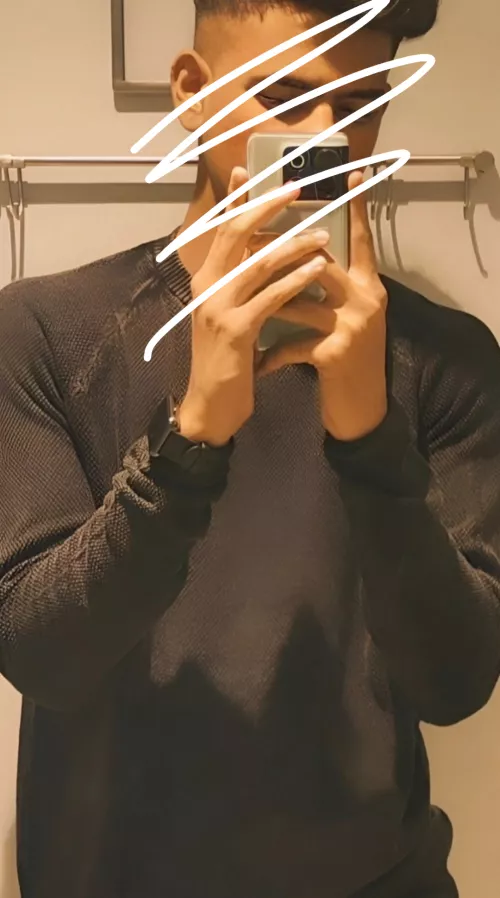 M19, Good Looking Here ! 