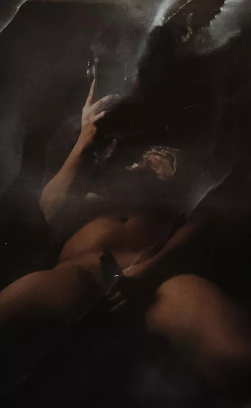 M23 , Can host tonight (f) , HMU ;)