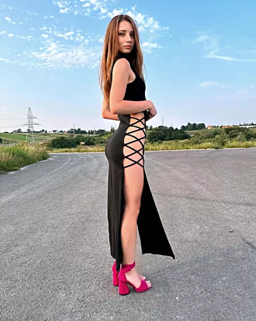 My straps are not the only thing I have on this sexy petite body 