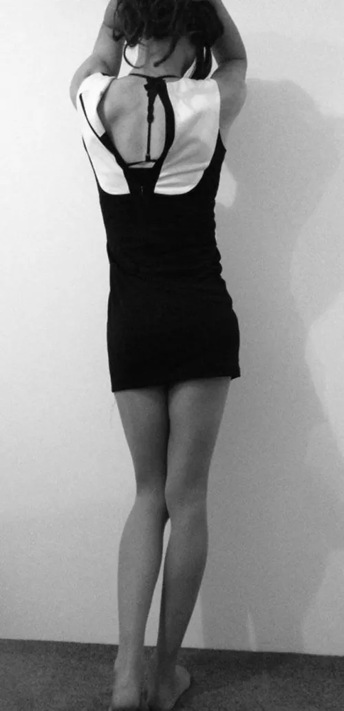 Petite enough to serve an Alfa male (cd) 