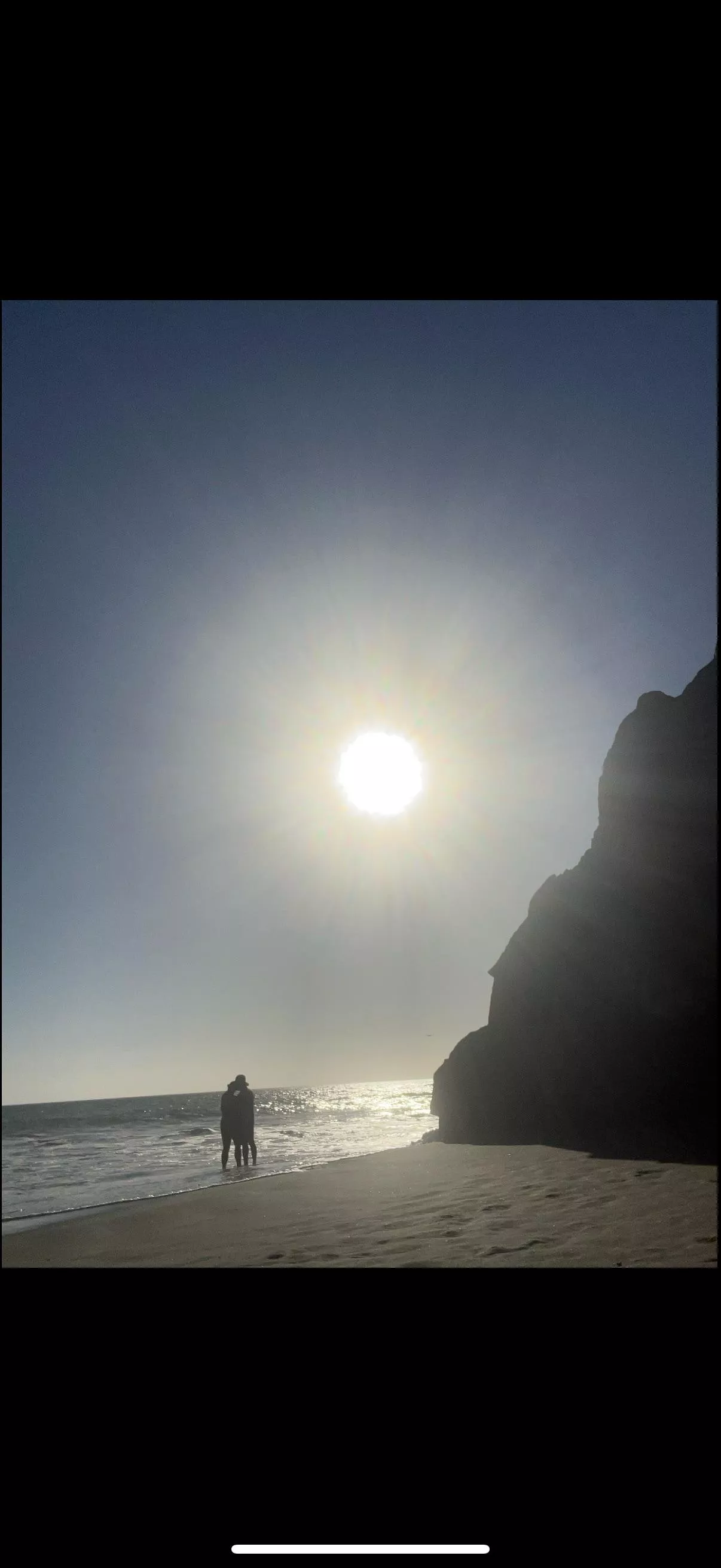 Please take us back to beach days! 