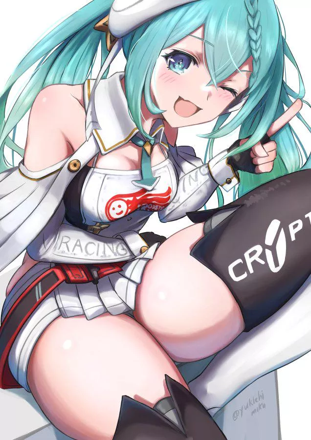 Racer Miku winking