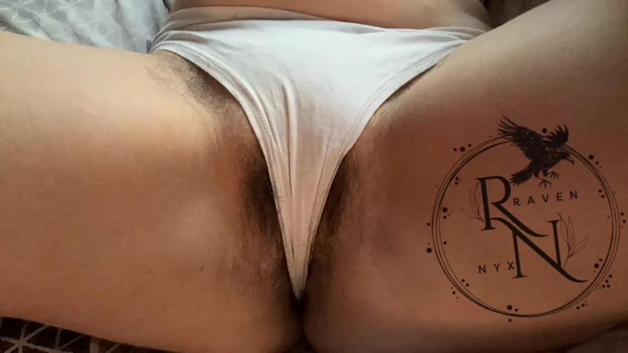 She looks mighty tasty 