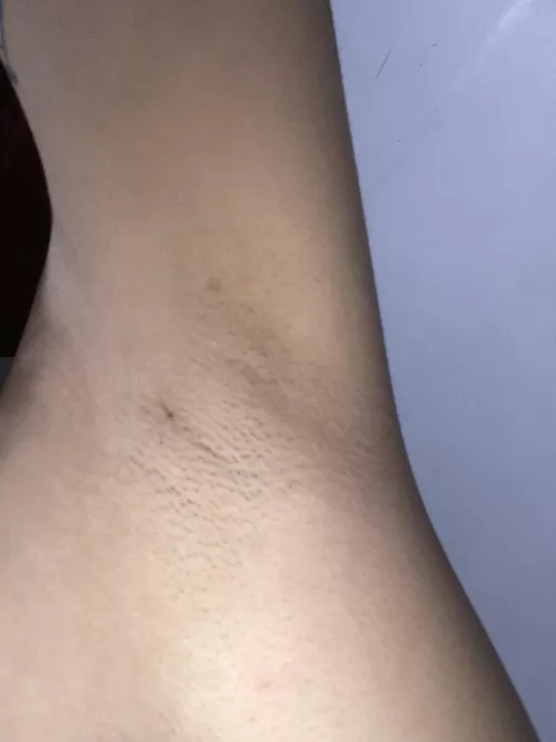 Start exfoliating my pores with your tongue !