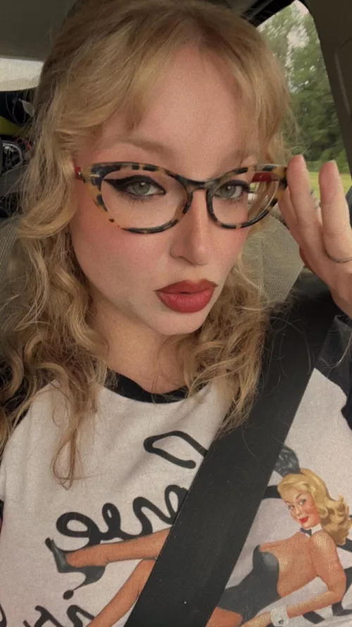 Take your holiday frustration out on a bimbo