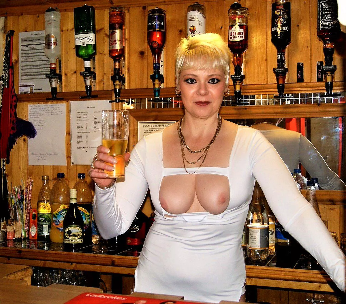 The bars and pubs of AltBoobWorld are welcoming and diverse. A visit to the local tavern will rarely disappoint. Ask at your local tourism office #VisitAltBoobWorld