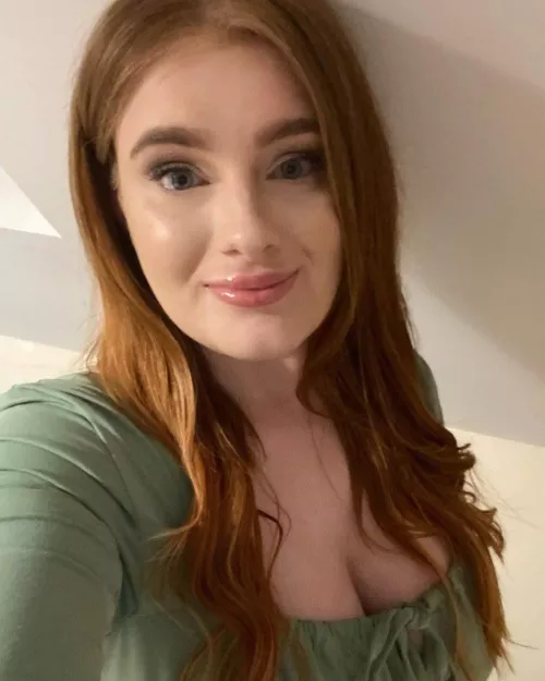 The cutest bust, displaying her goods so well. 