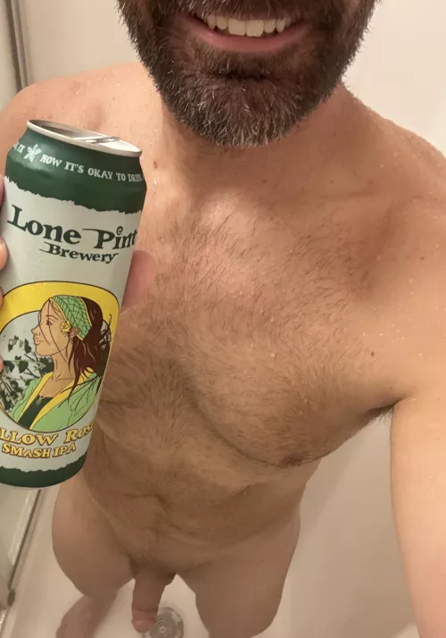 The Yellow Rose of Texas. Preparing for Turkey Day festivities. Cheers! 