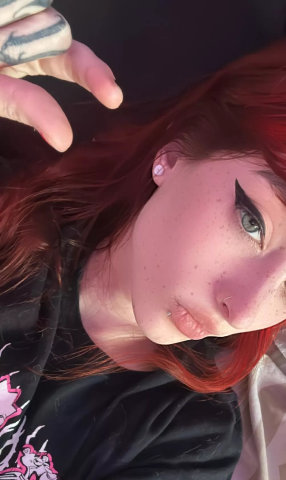 Where are all my little betas? Report yourself w your size