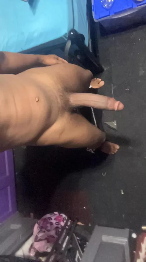 Who wants to be owned by my fat BBC😈