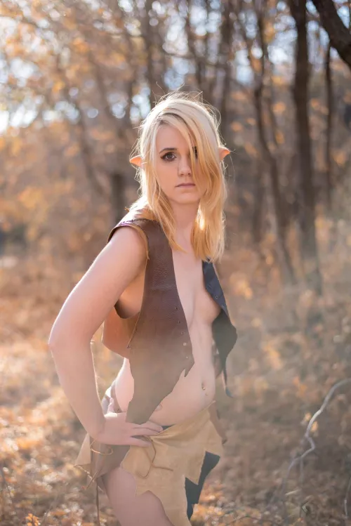 Wood Elf Lady Luna Fox