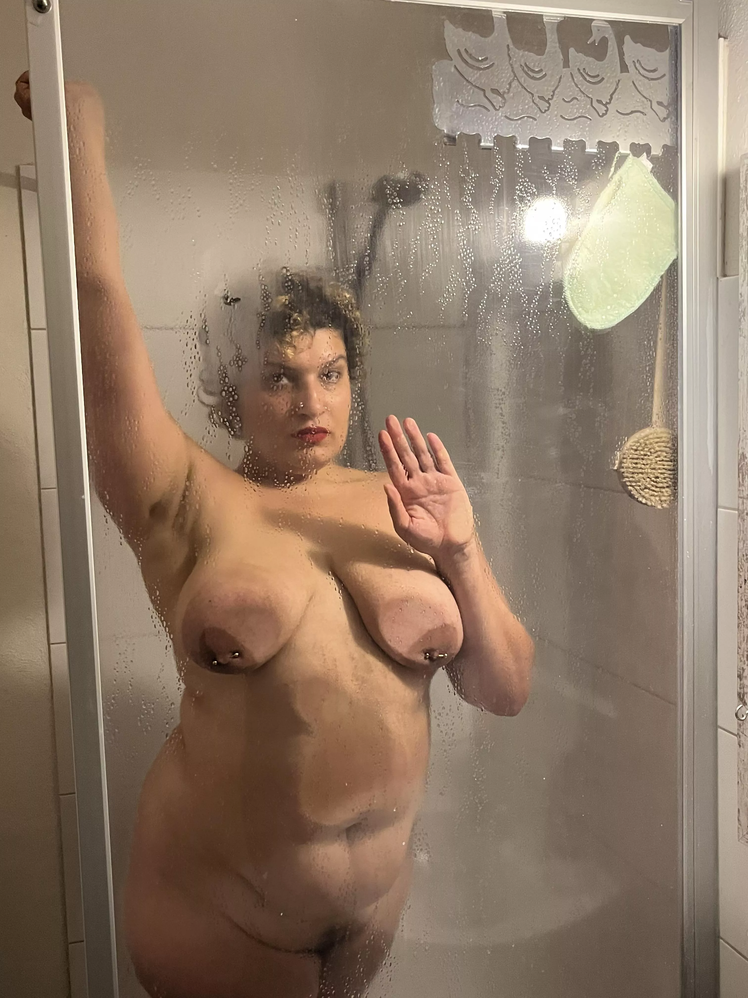 Would you wanna be the big or little spoon