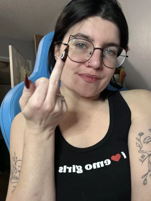 You ❤️ emo girls and their attitudes 