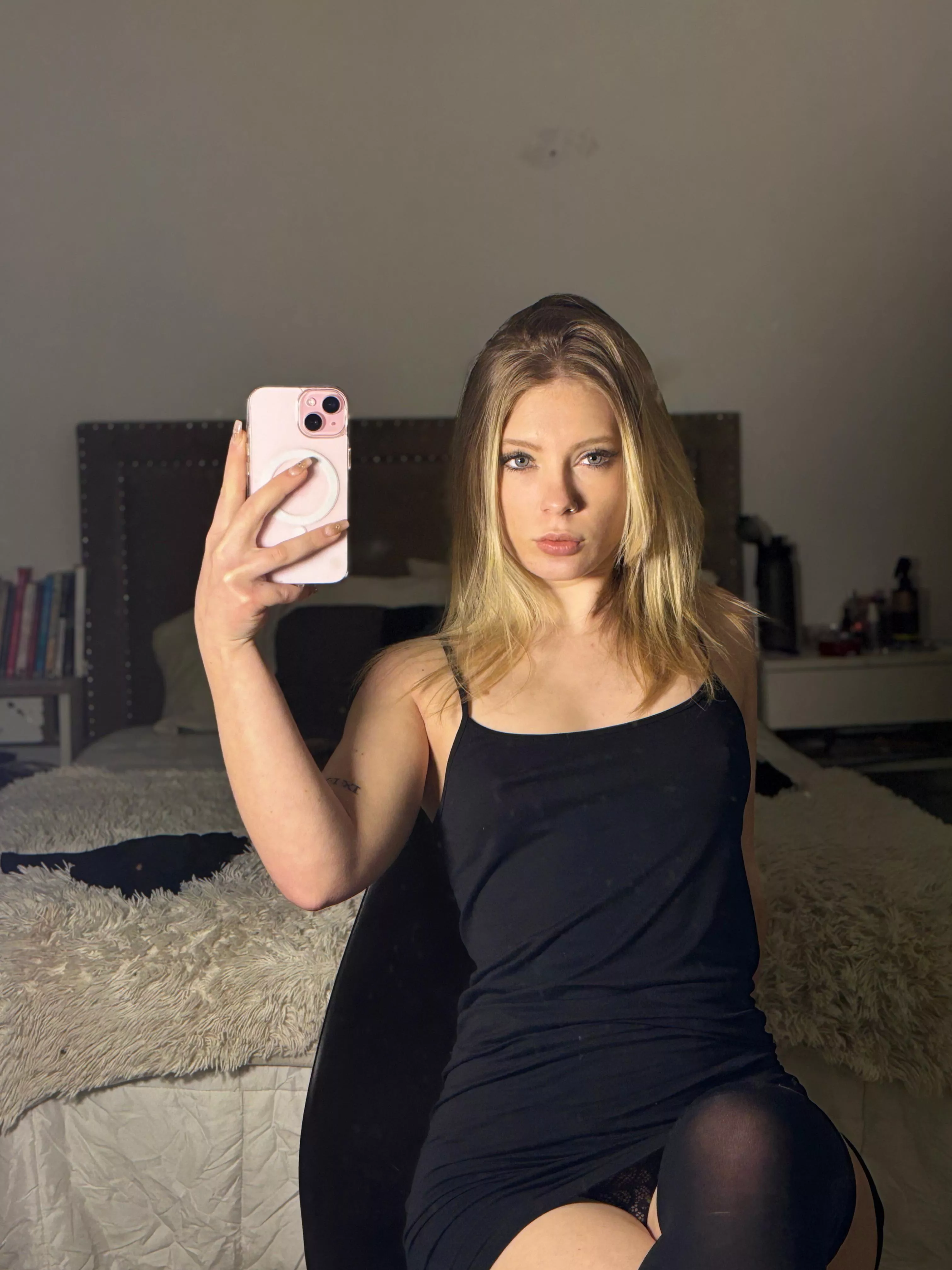 [18F] 4 CBD Looking for some fun chats that can make my evening spicy.