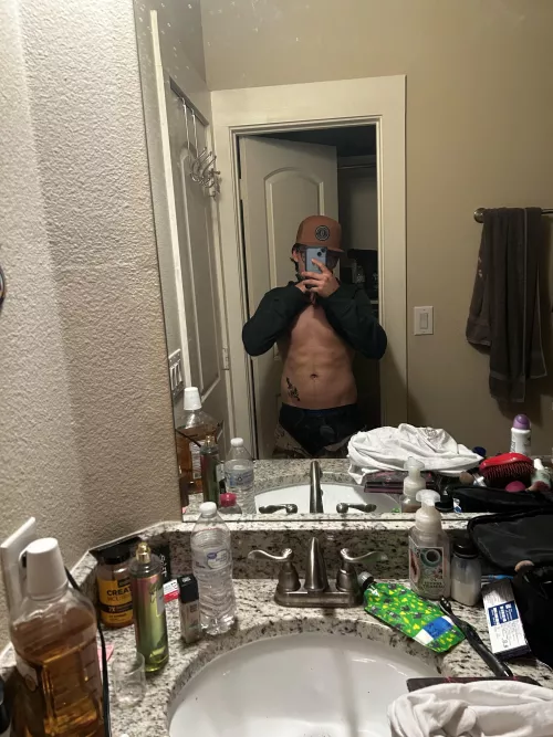 18m [M4F] in lewisville area horny as fuck