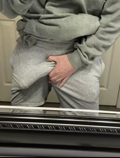 24M being celibate in november is a mission 