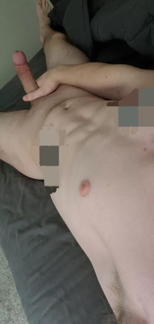 25M looking for hung guys 