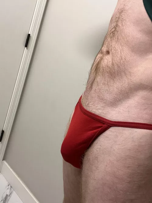 40m red head looking for Jack friend asap 
