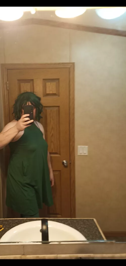 Any guys in GP need a crossdresser as a side piece?