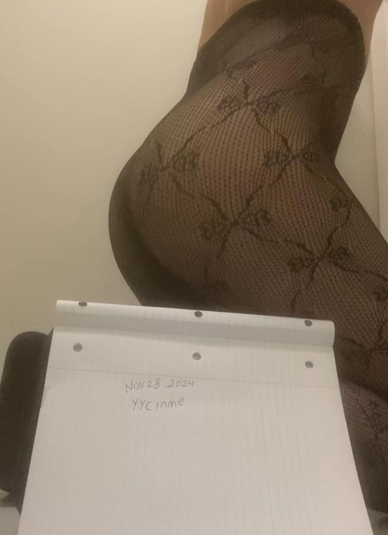 Anyone wanna mess around tonight? 25m