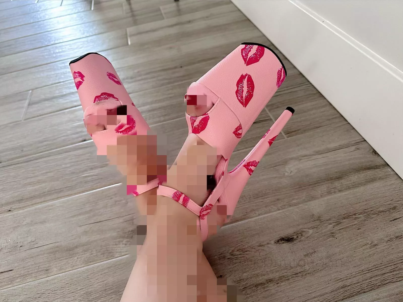 Are you going to obey mommys orders? 