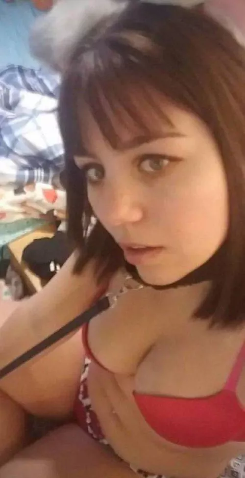 Can I be your fuck doll?