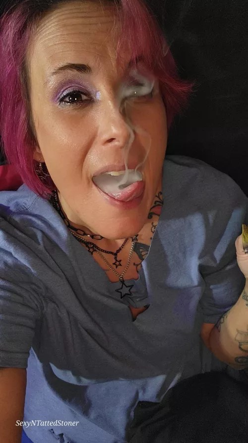 Can't wait to show off my slutty stoner side